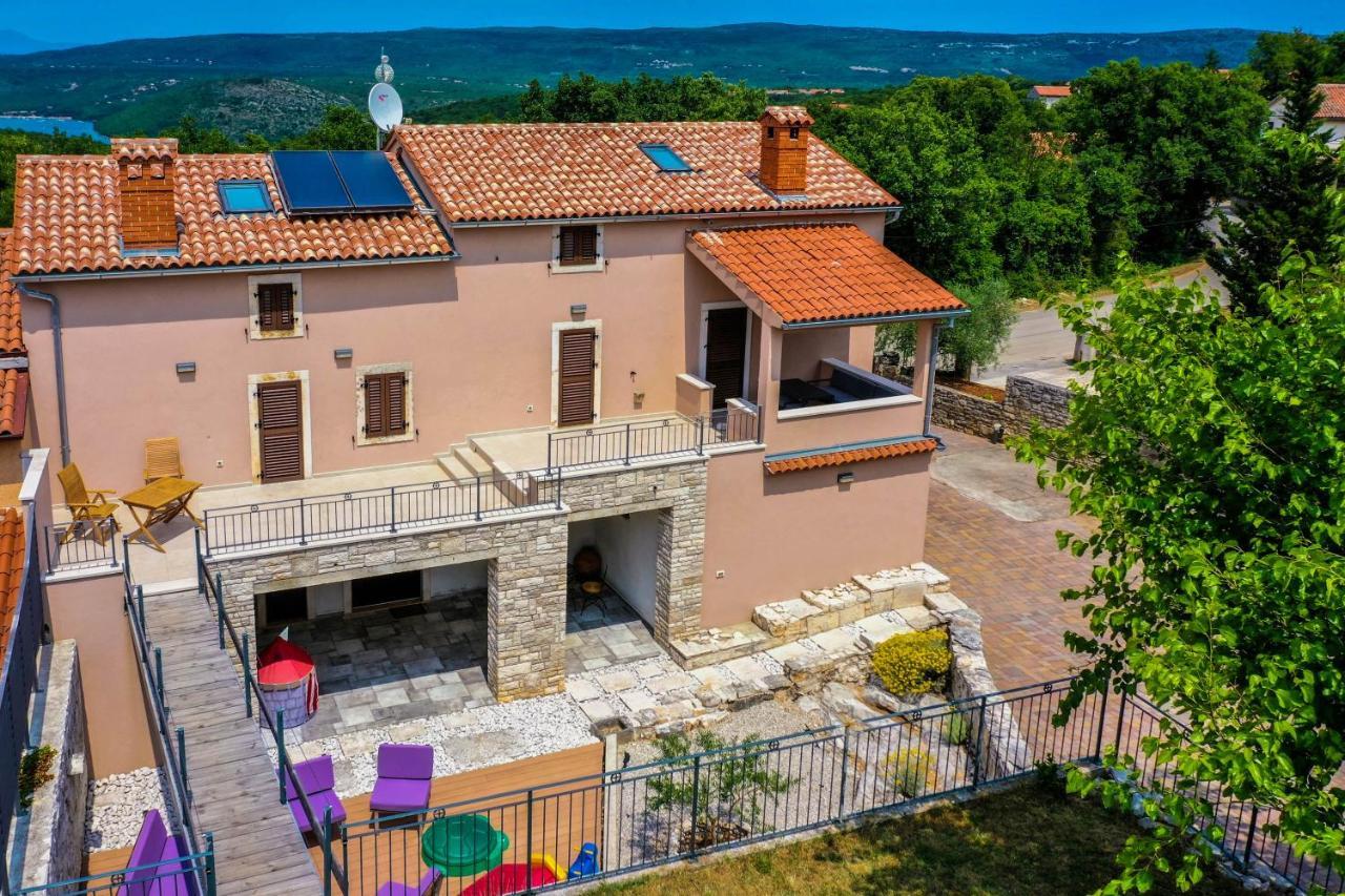 Villa Luxury On Spacious Private *